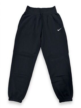Nike Black Kids Fleece Joggers with White Swoosh